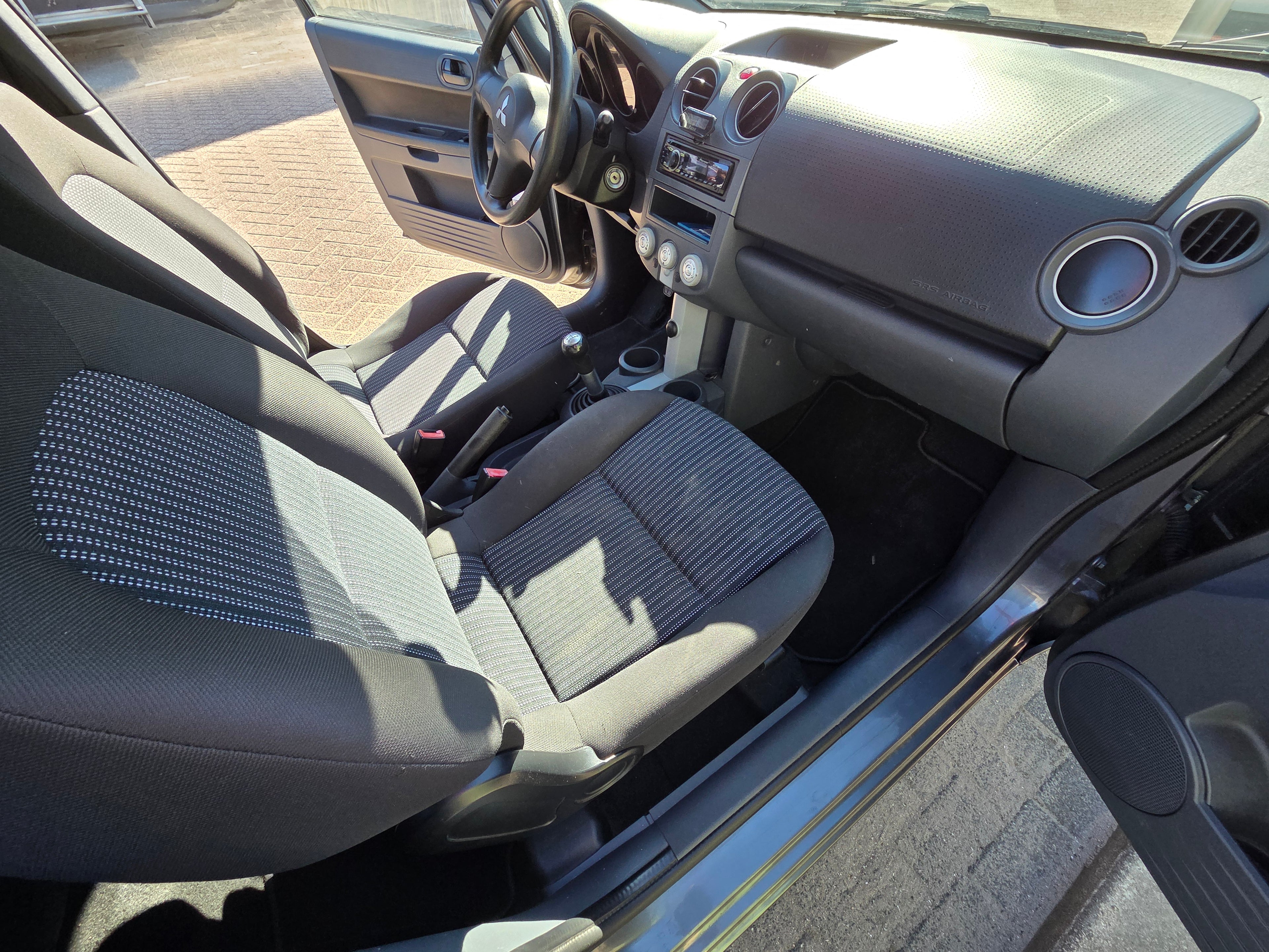 Mitsubishi Colt