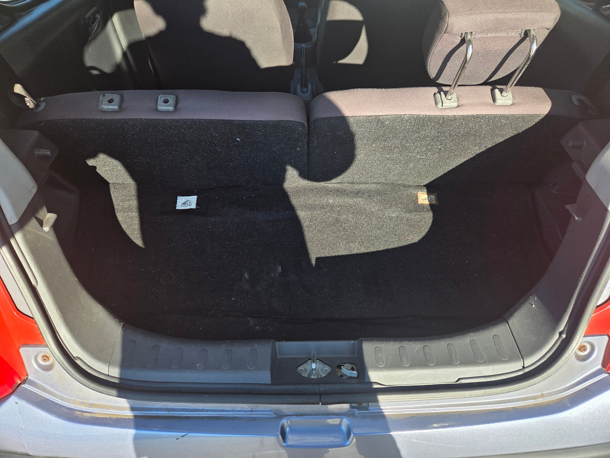 Nissan Pixo