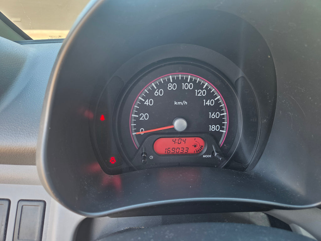 Nissan Pixo