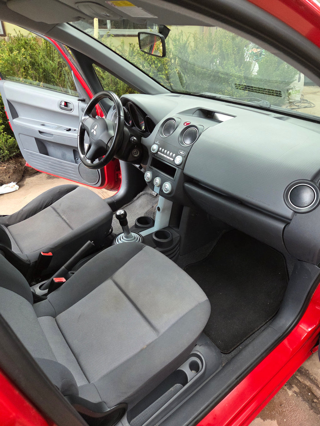 Mitsubishi Colt