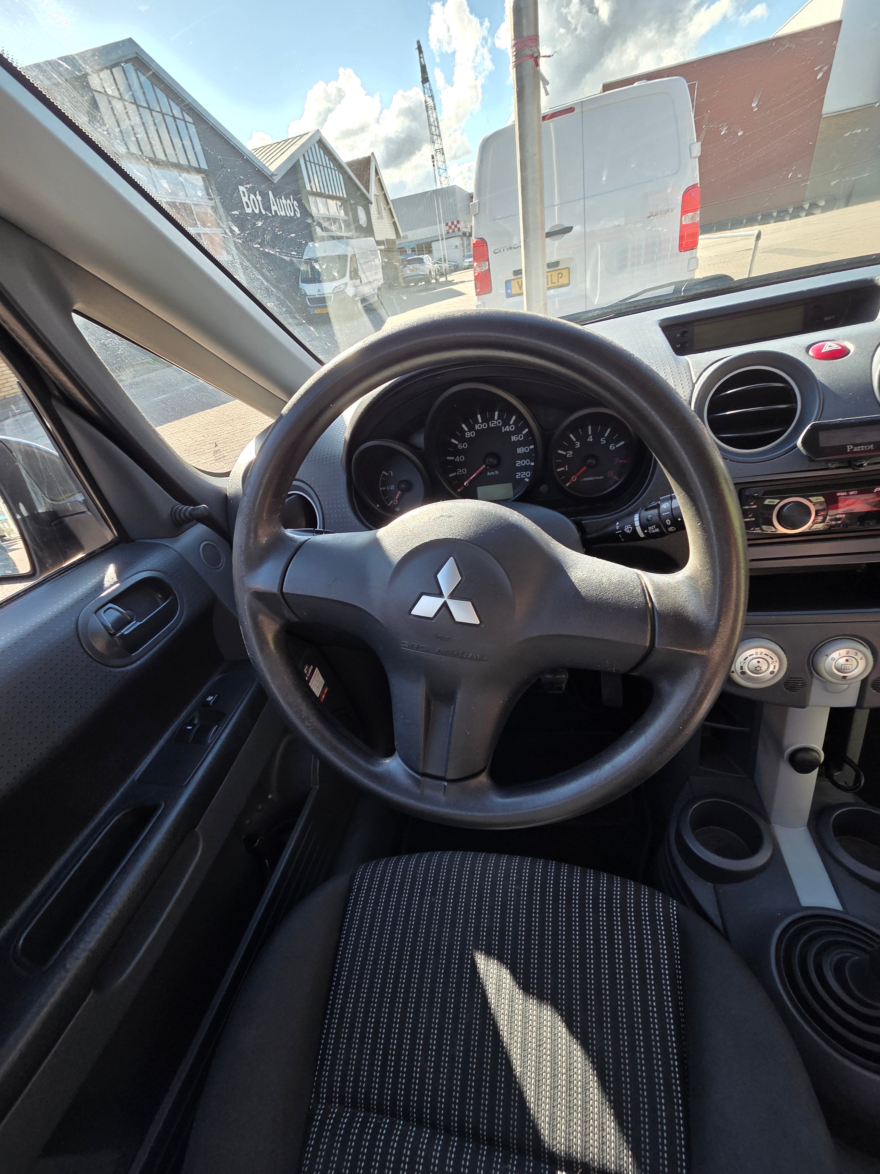 Mitsubishi Colt