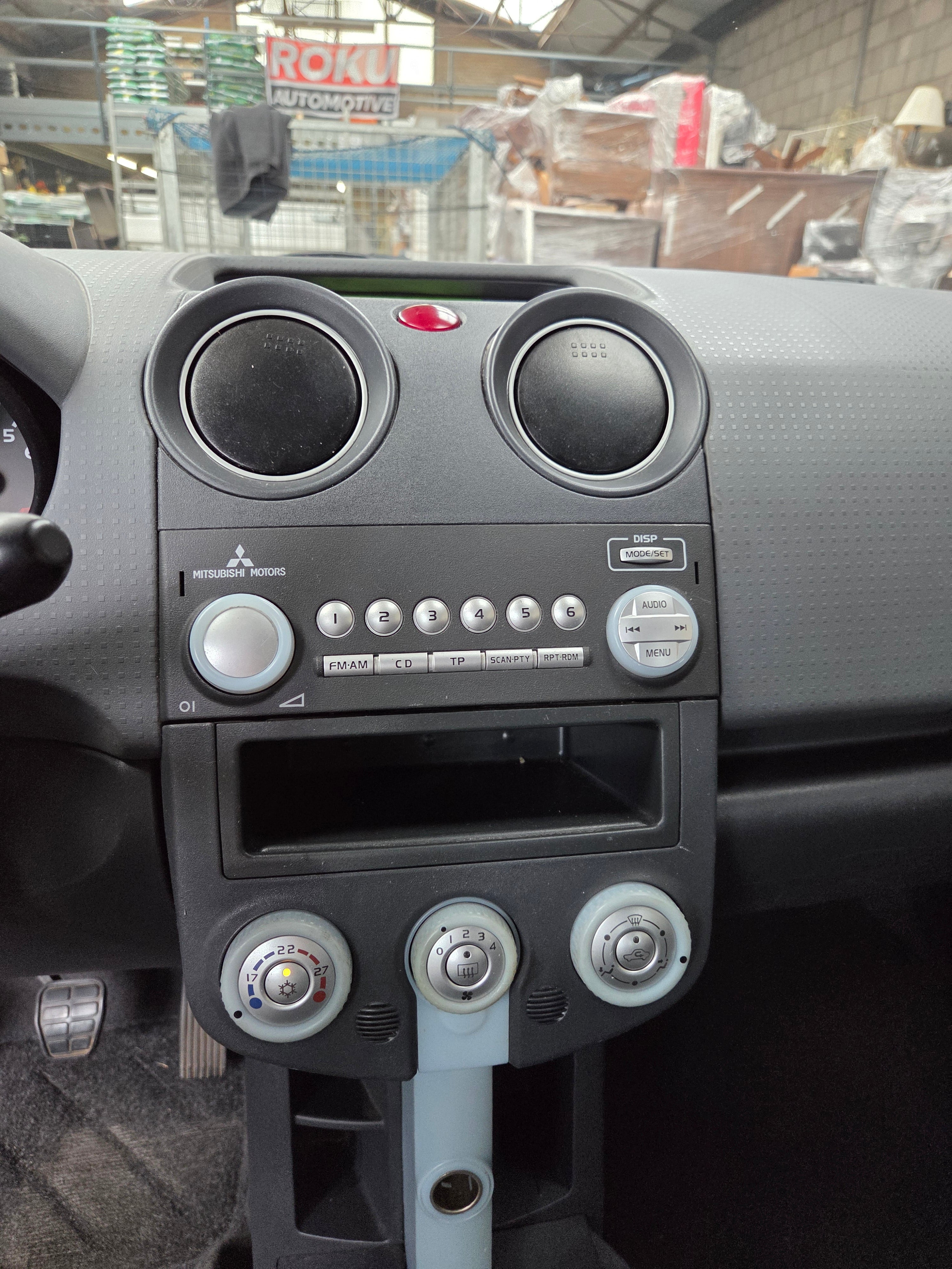 Mitsubishi Colt