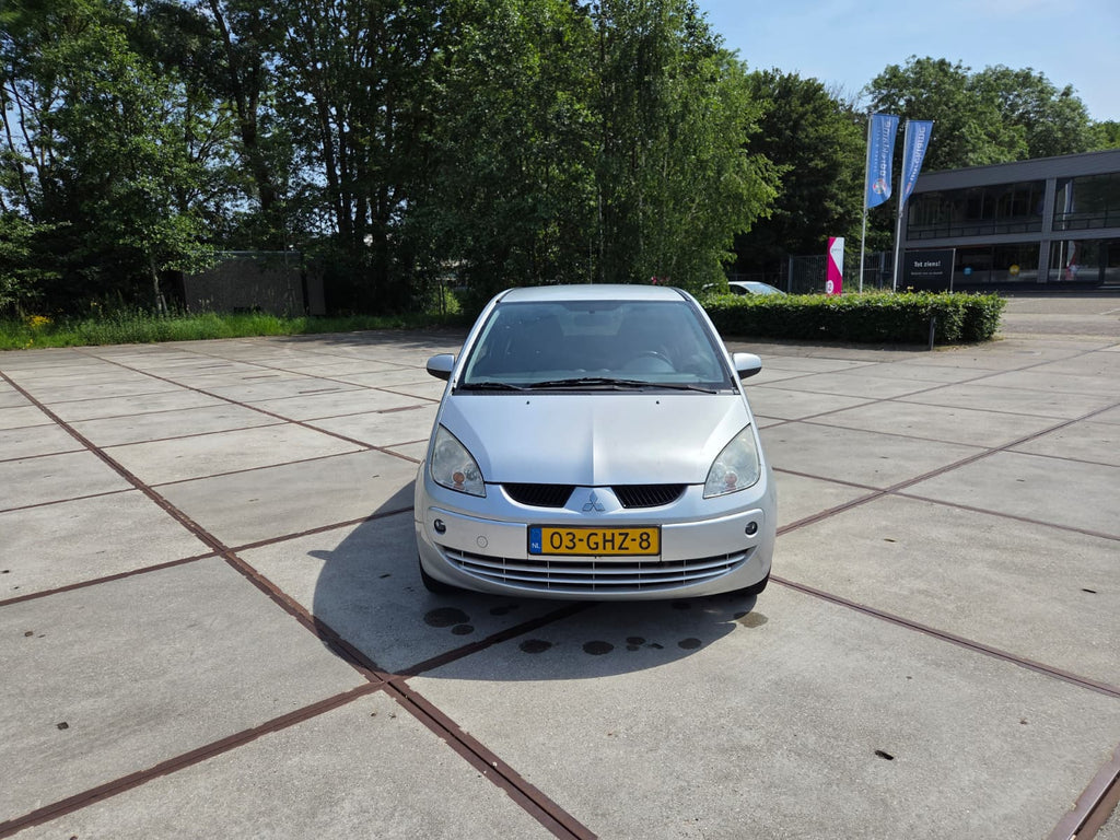 Mitsubishi Colt