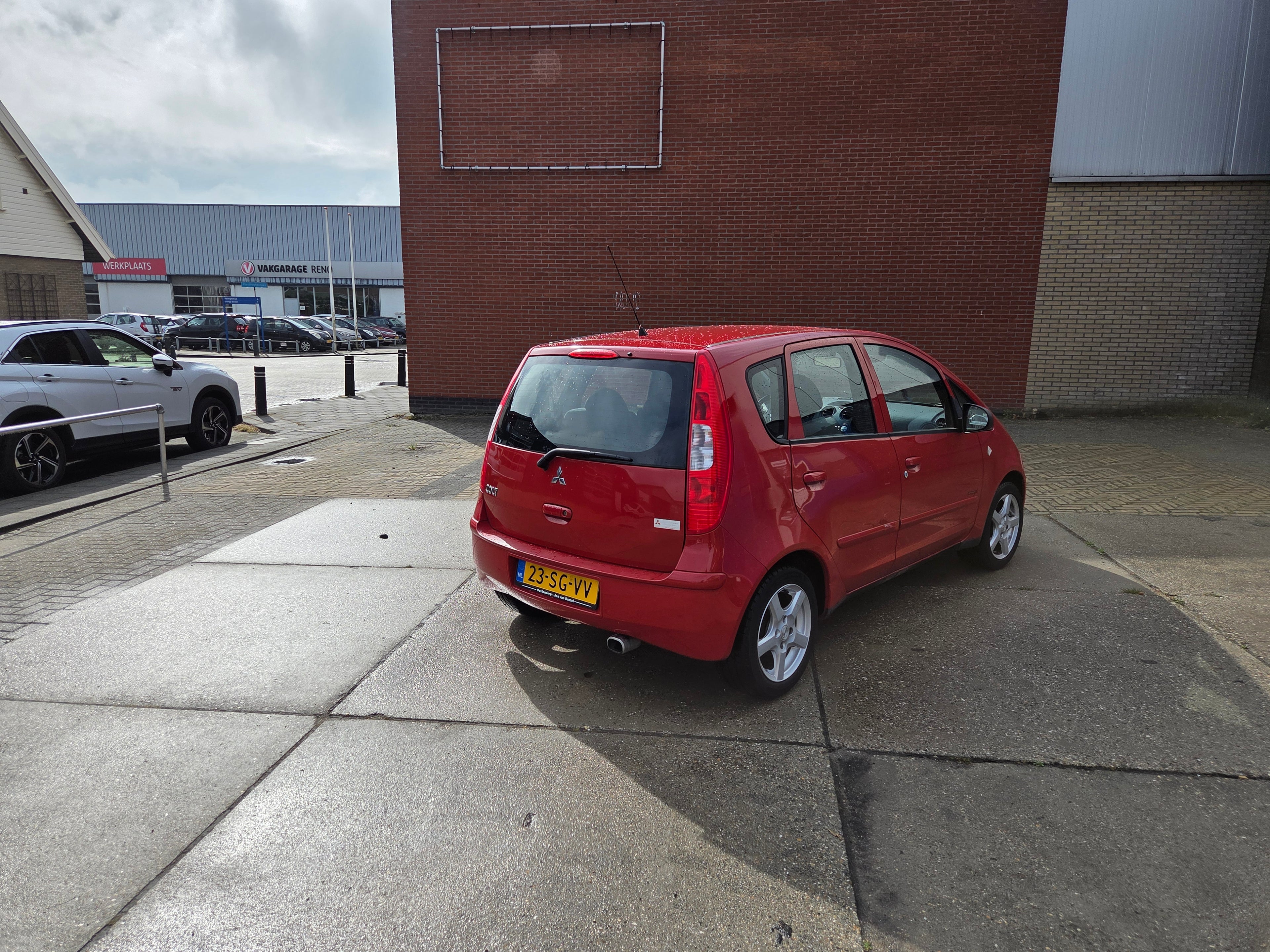 Mitsubishi Colt