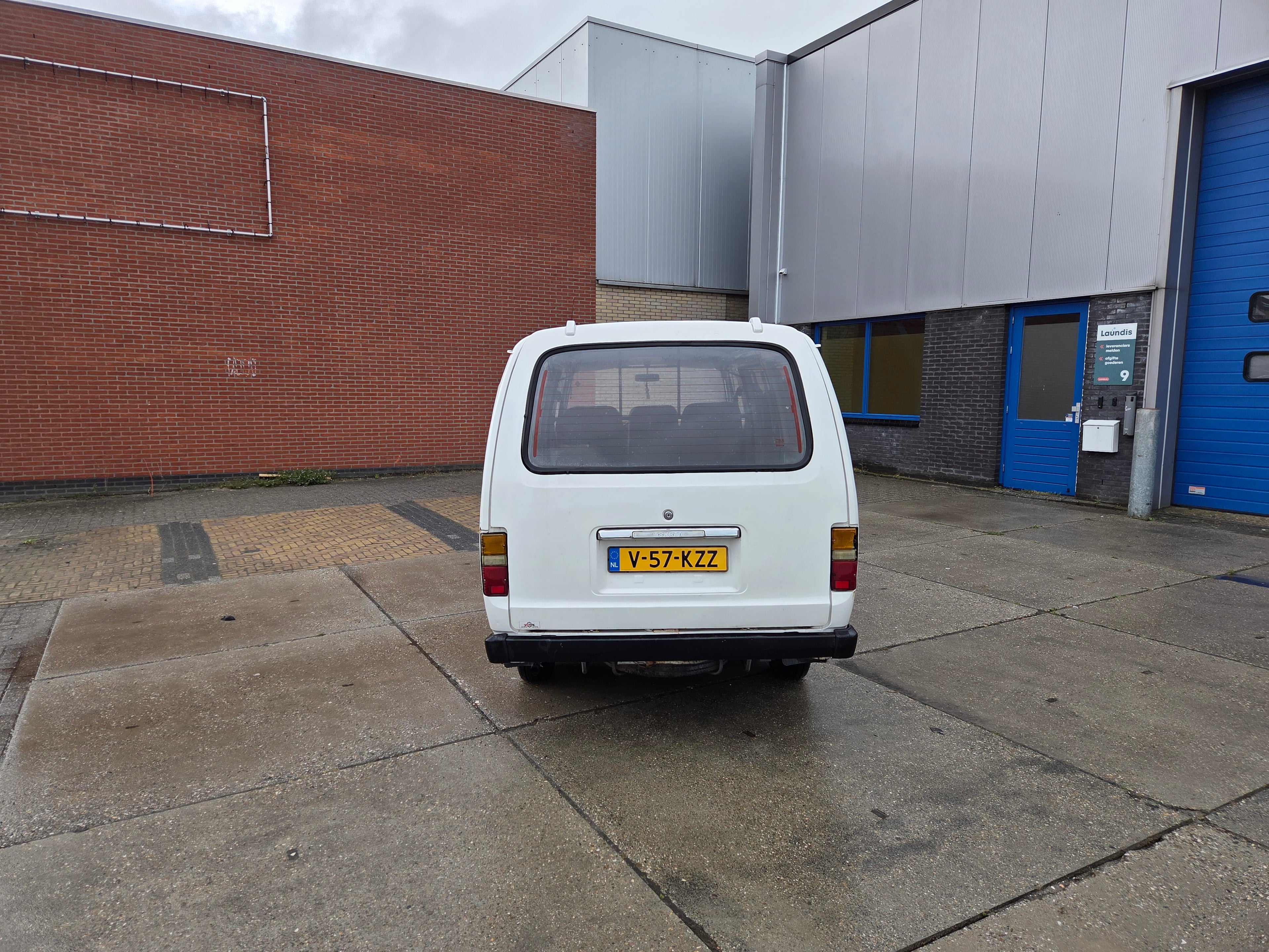 Toyota Hiace