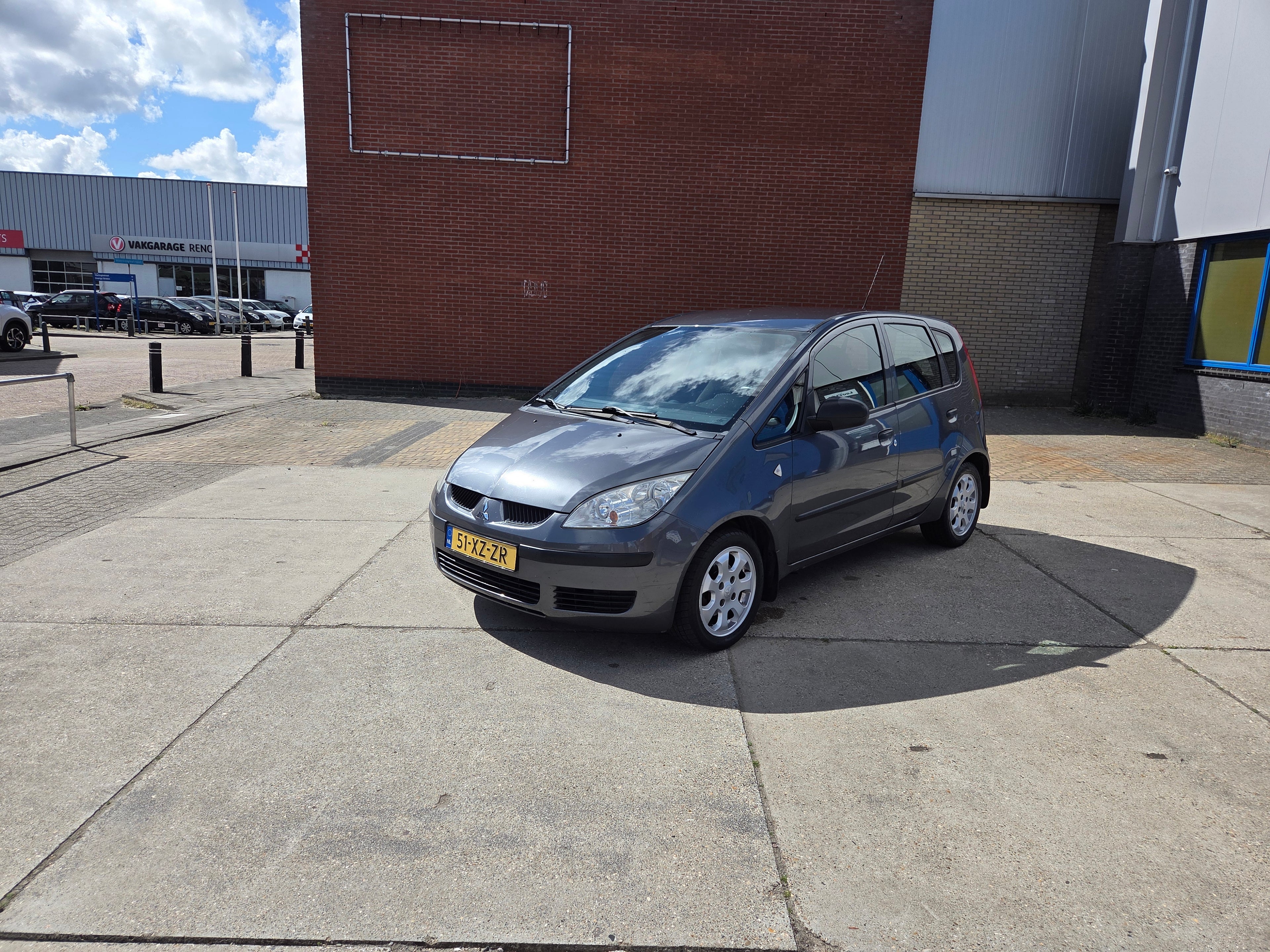 Mitsubishi Colt
